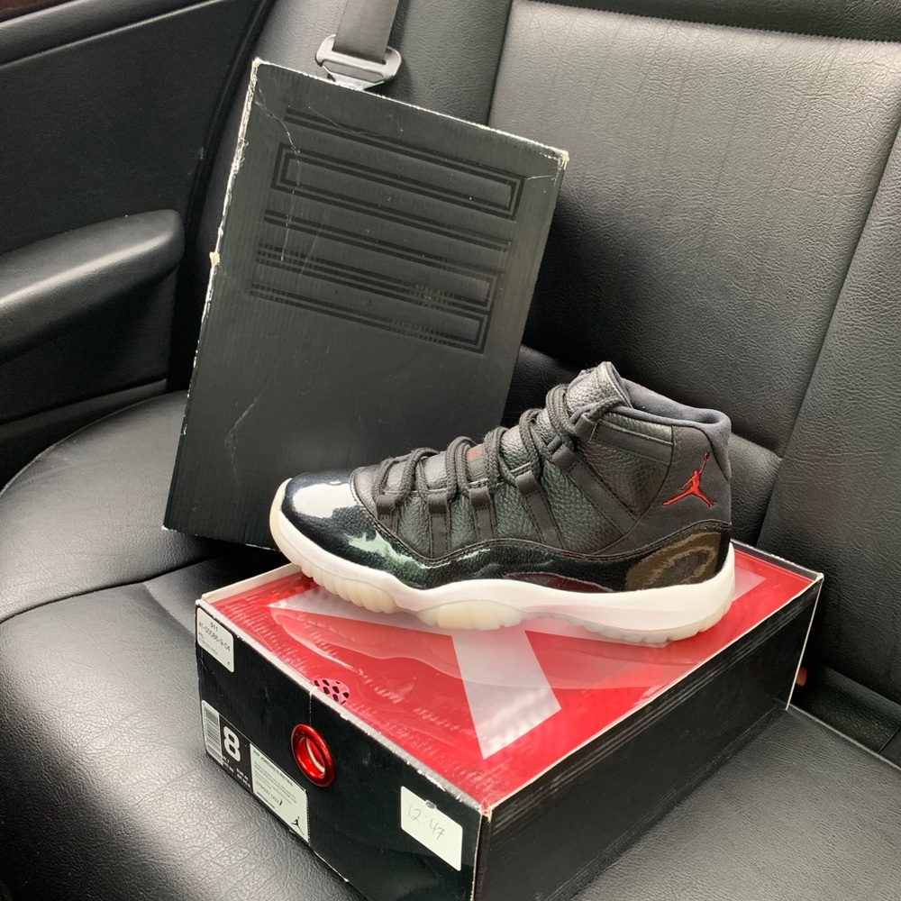 Jordan 11s 72-10